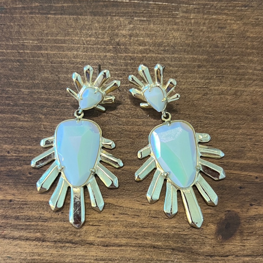 Kendra Scott Vintage Gold and Iridescent “Avant Garden” Earrings - Picture 6 of 10